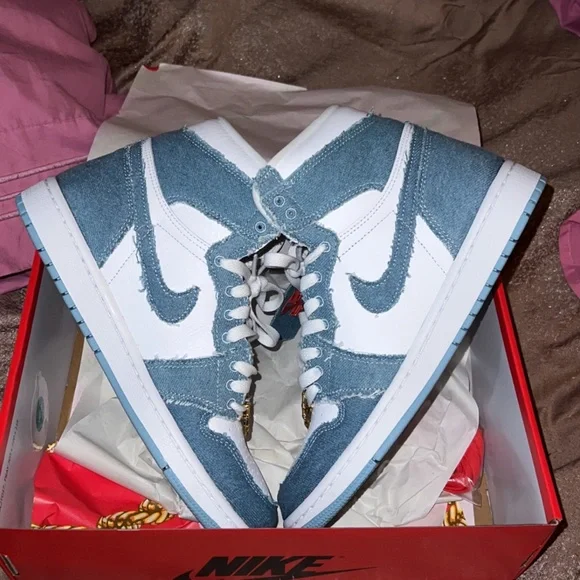 DENIM RETRO OG JORDAN 1s